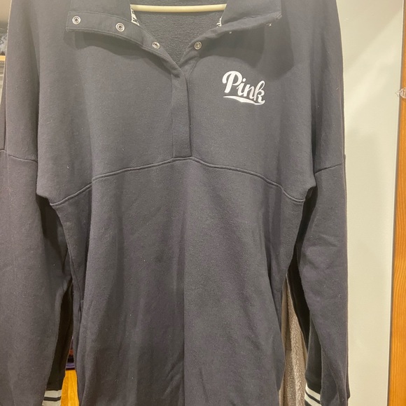 Victoria Secret Pink Sweatshirt - Picture 3 of 4
